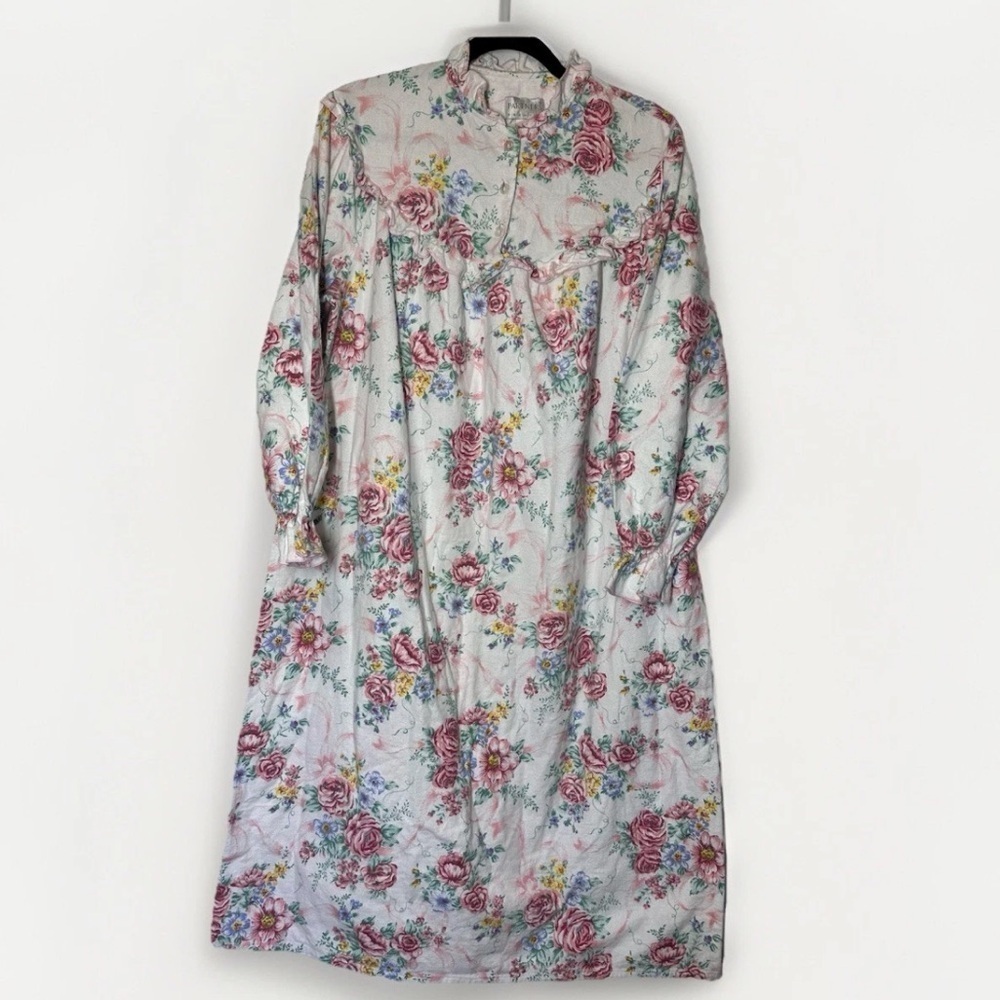 Vintage Mervyns Partners Pink Floral Long Flannel Nightgown L Cottagecore Ruffle